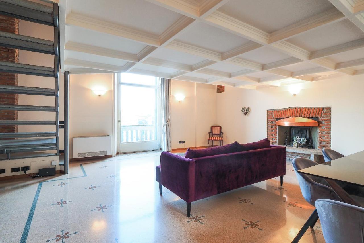 Unique Duomo Luxury Property Milano Eksteriør billede