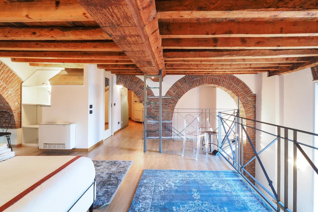 Unique Duomo Luxury Property Milano Eksteriør billede