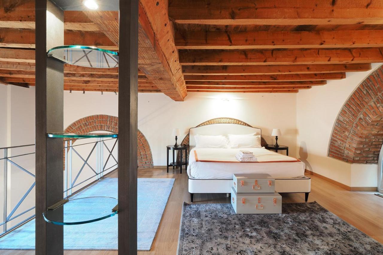 Unique Duomo Luxury Property Milano Eksteriør billede