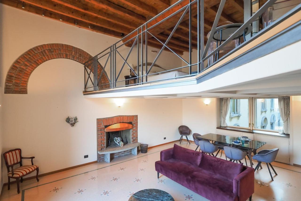 Unique Duomo Luxury Property Milano Eksteriør billede